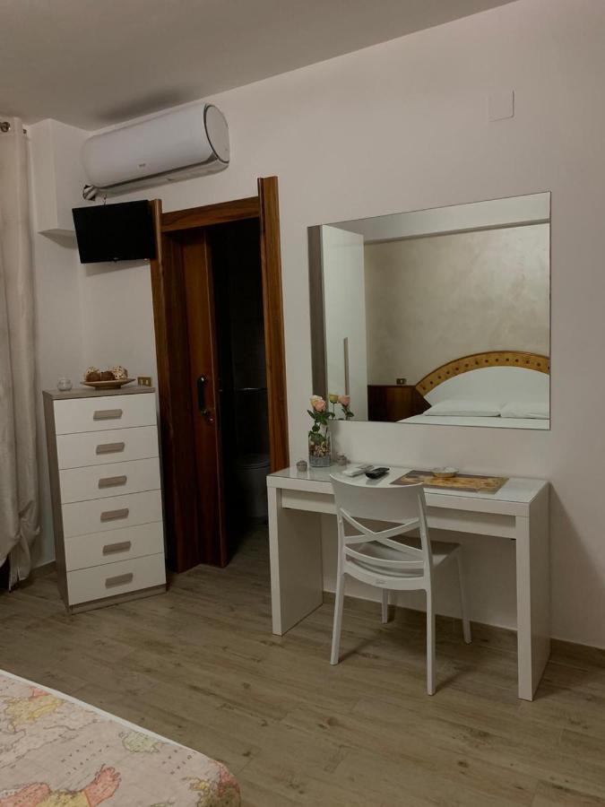 B&B Il Cavaliere バロニッシ エクステリア 写真