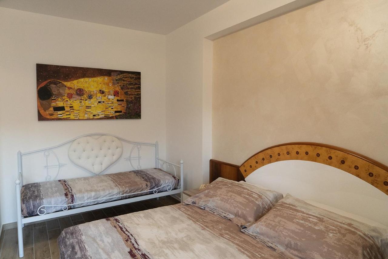 B&B Il Cavaliere バロニッシ エクステリア 写真