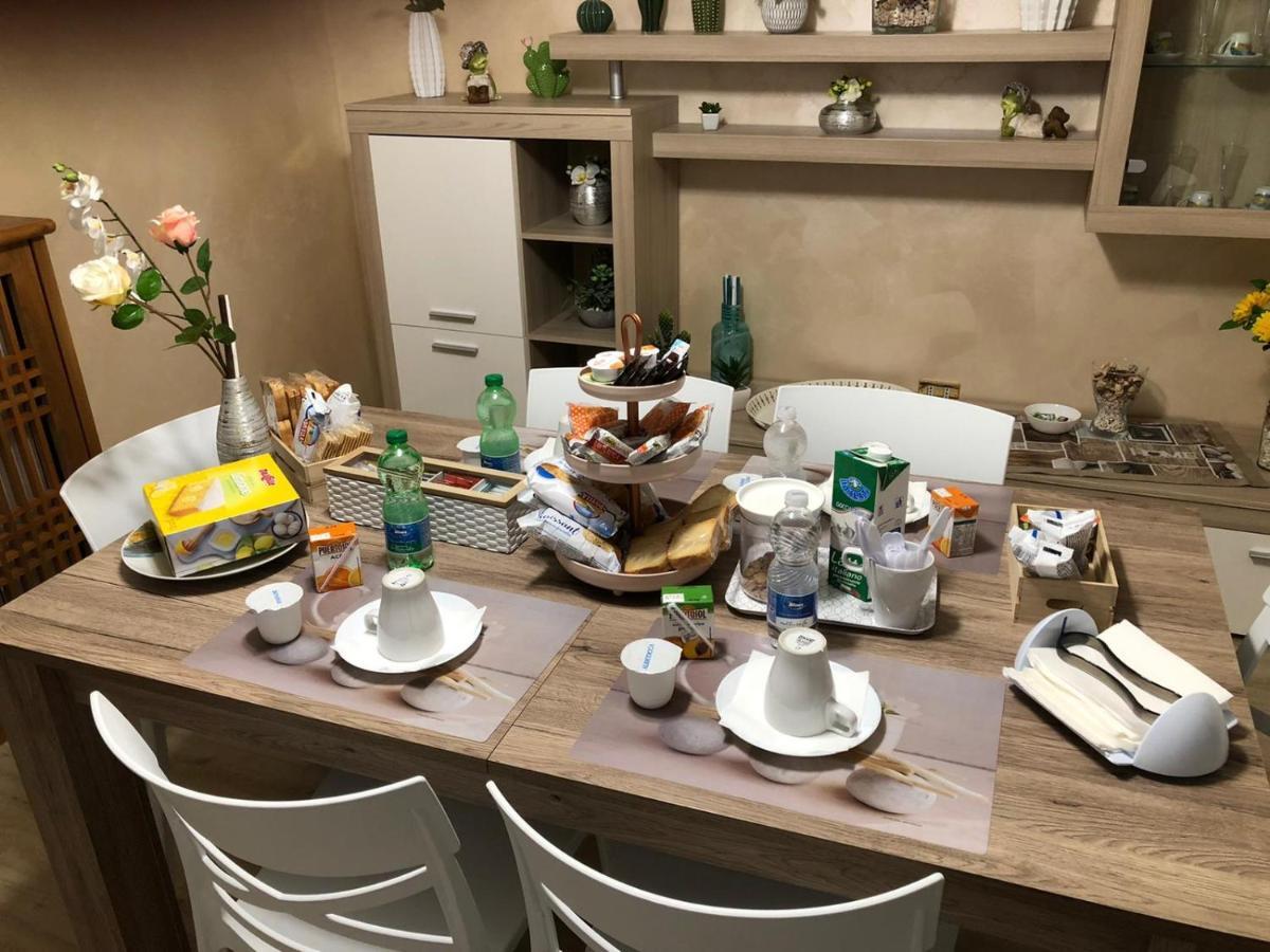 B&B Il Cavaliere バロニッシ エクステリア 写真